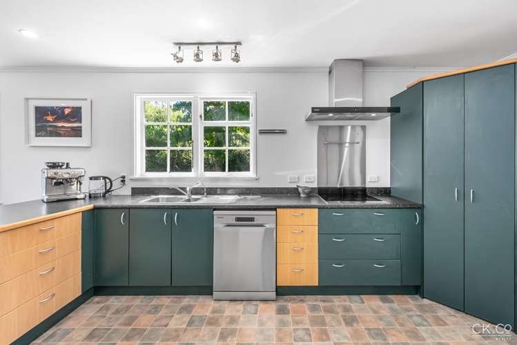 14 Chichester Drive Pinehaven_6