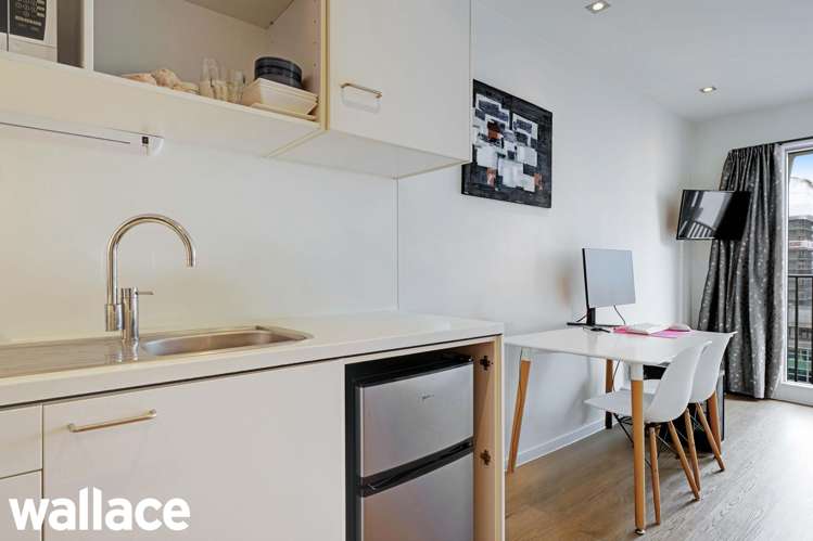 11B/16 Gore Street Auckland Central_5