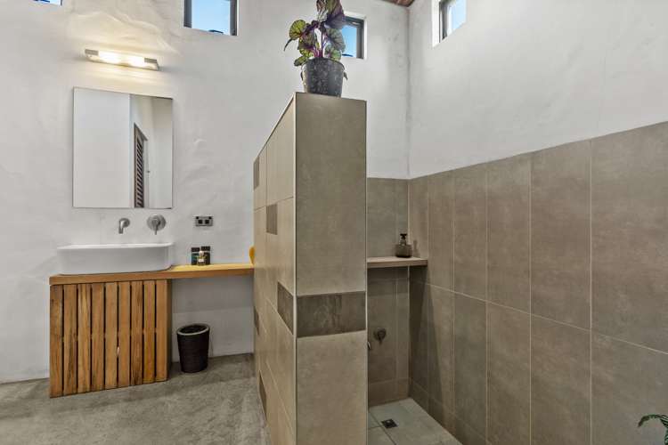 165 Ocean View Road Oneroa_20