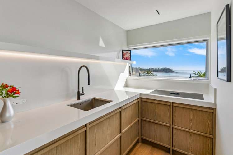 13/64 Milford Road Milford_10