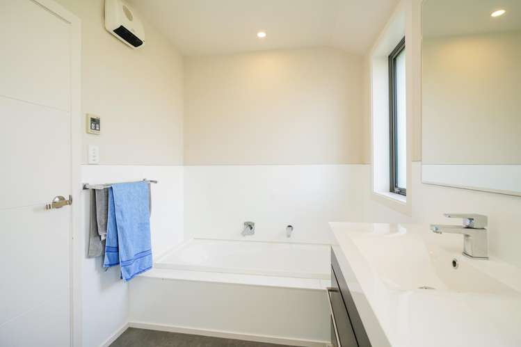 94 Ariki Avenue Otatara_17