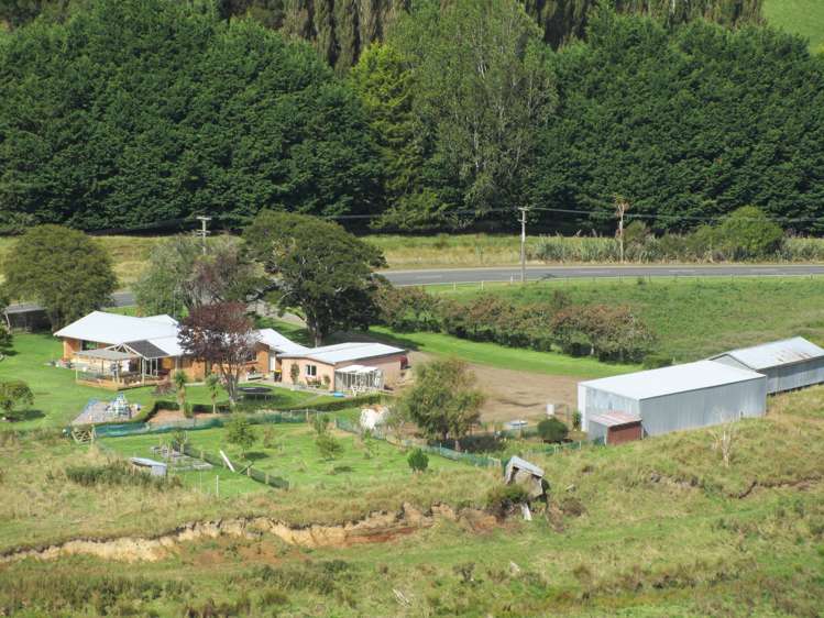 2262 Otautau Tuatapere Road_0