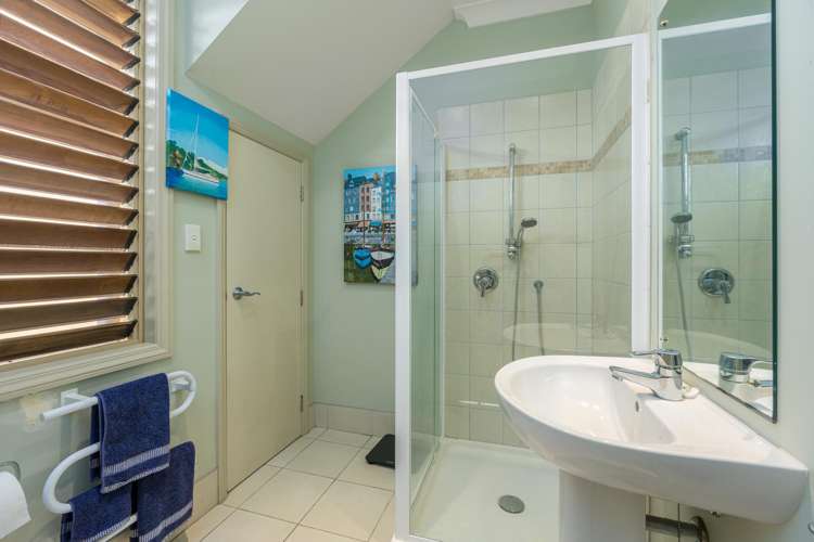 50 Voyager Drive Gulf Harbour_32