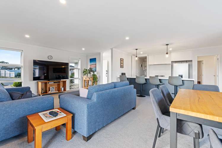 31 Aratapu Street Waitara_11
