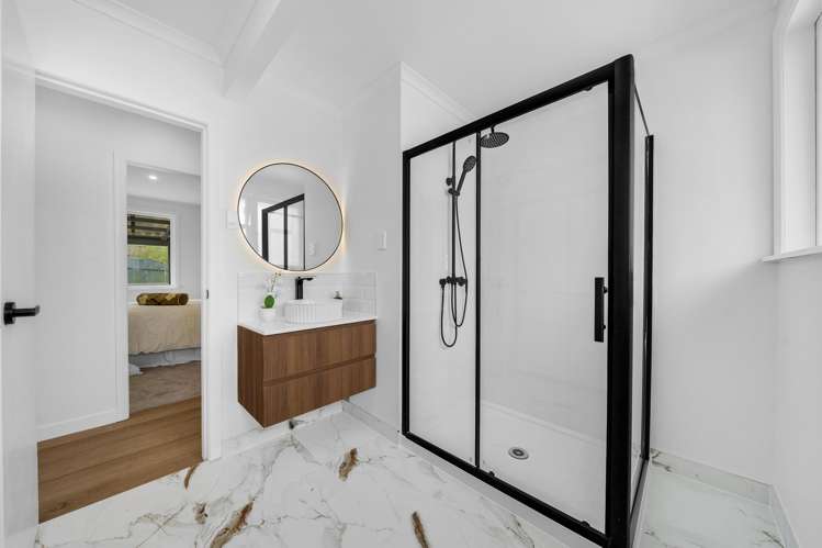 1/20 Sarajevo Place Massey_20