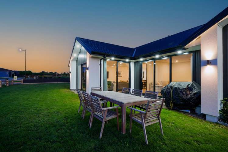 6 Chatham Rise Seaward Bush_51