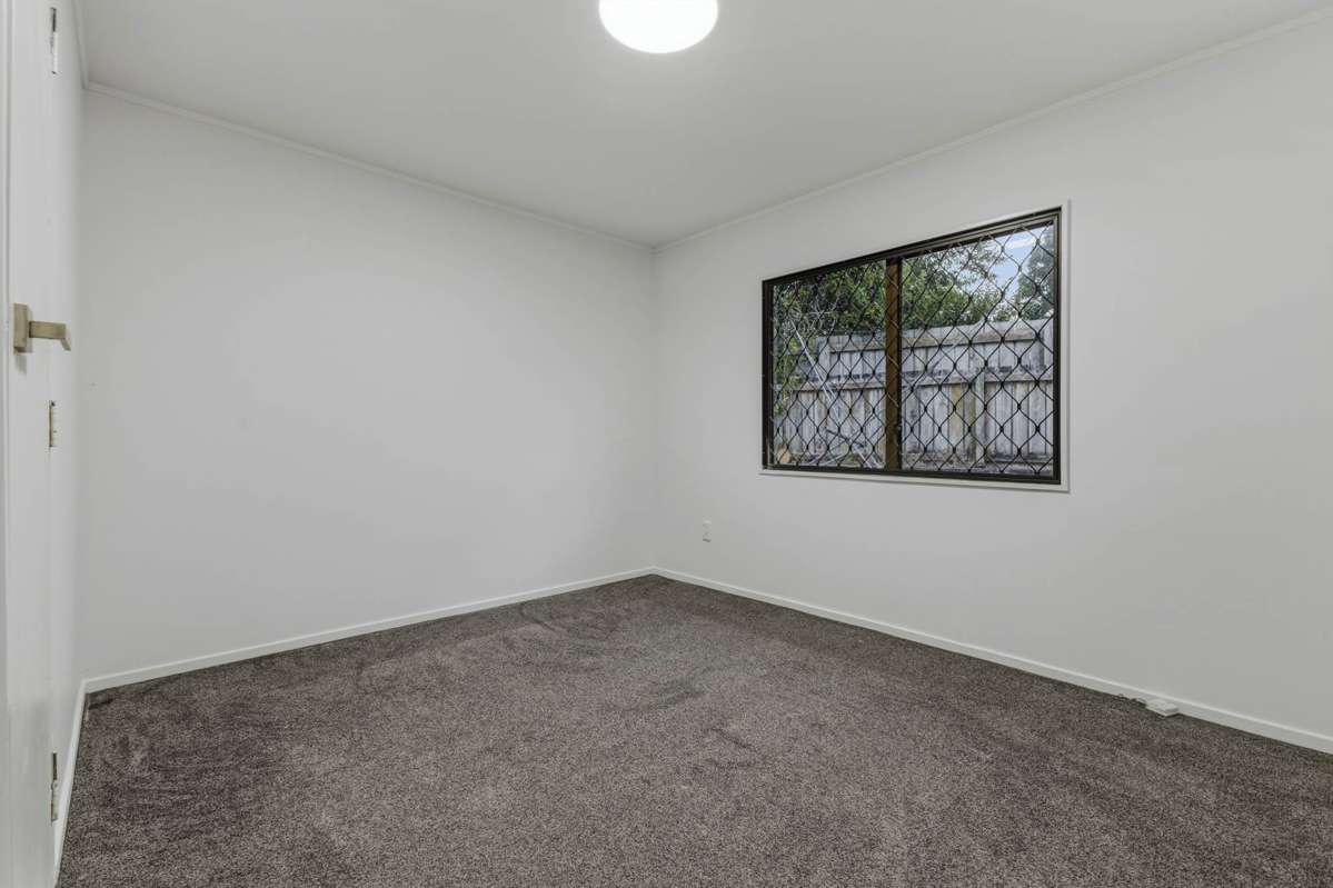 2/9 Maplesden Drive_4