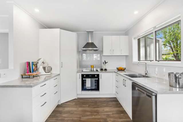 2/32 Doment Crescent Orewa_4