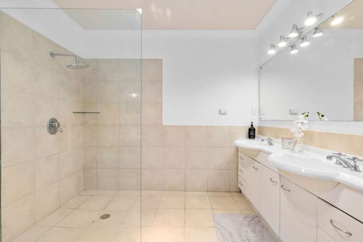 78 Park Lane Runciman_8