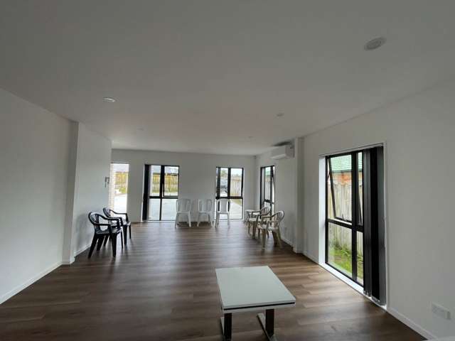 11A Gretton Court Flat Bush_2