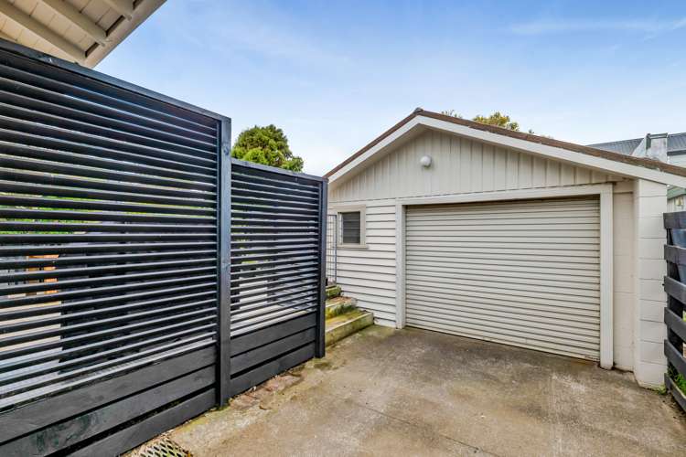 14 George Street Hawera_32