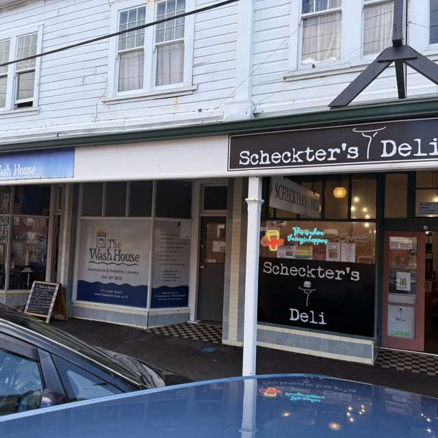 Retail or Hospitality Opportunity - Kilbirnie