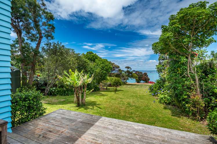 16 Shelly Beach Road Surfdale_22