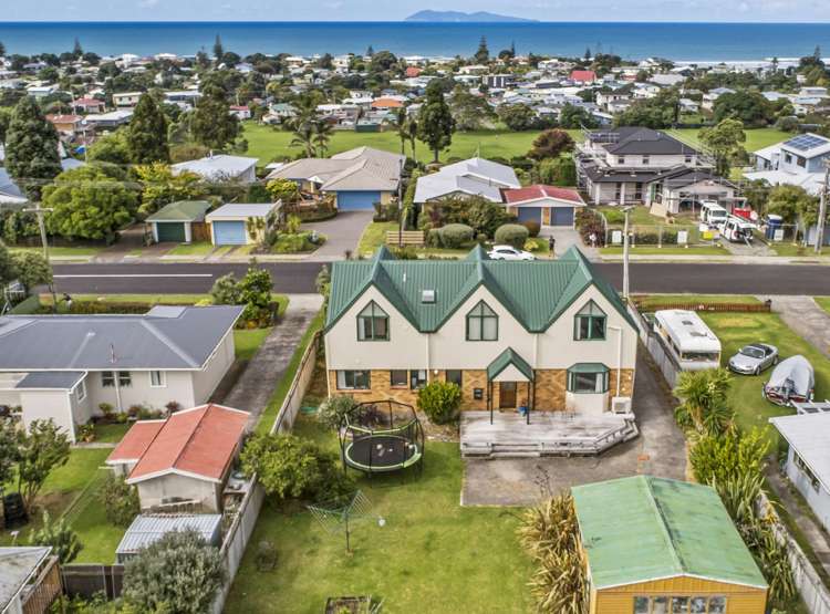 34 The Crescent Waihi Beach_0