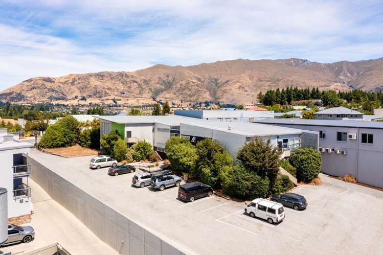 17 Plantation Road Wanaka_3