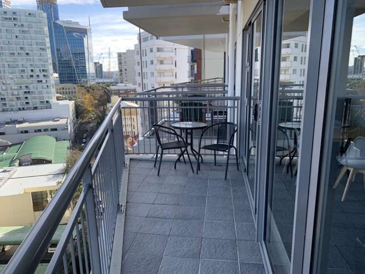1001/1 Parliament Street 10015_5