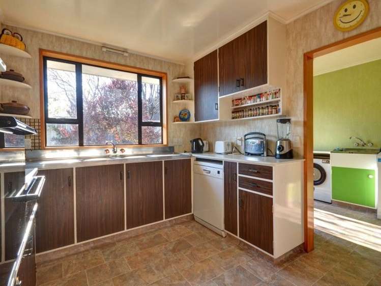 626 Peninsula Road Kelvin Heights_7