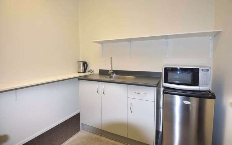 Unit 2C/5 Ceres Court Rosedale_3