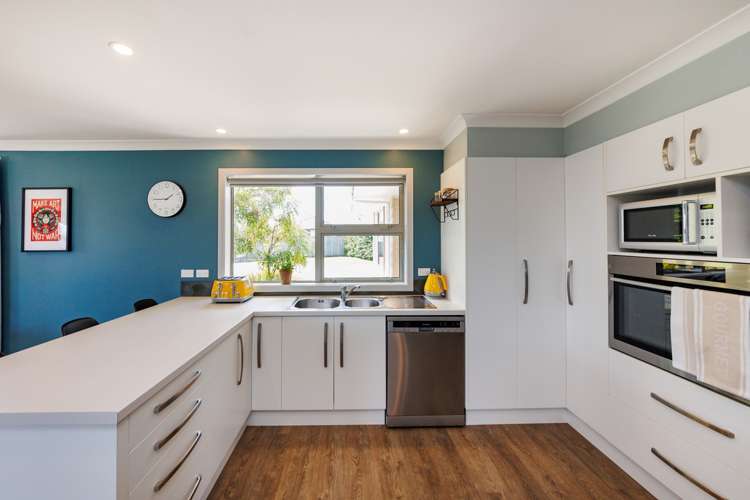 98 Mount Taylor Drive Feilding_5