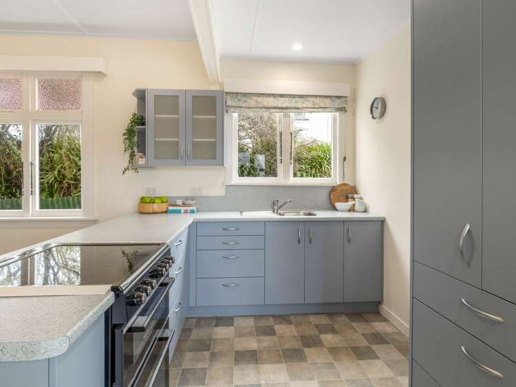 12 May Street Gonville_11