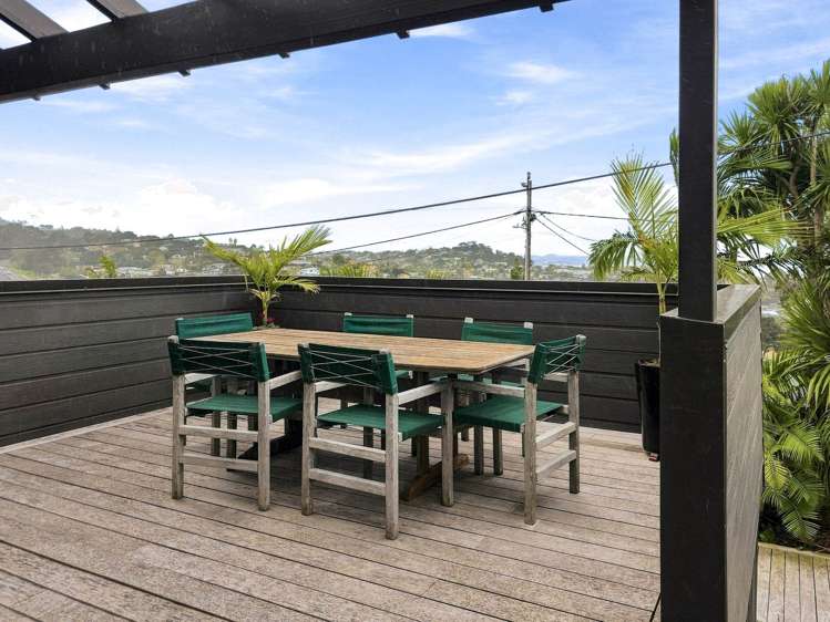15 Surf Road Stanmore Bay_5