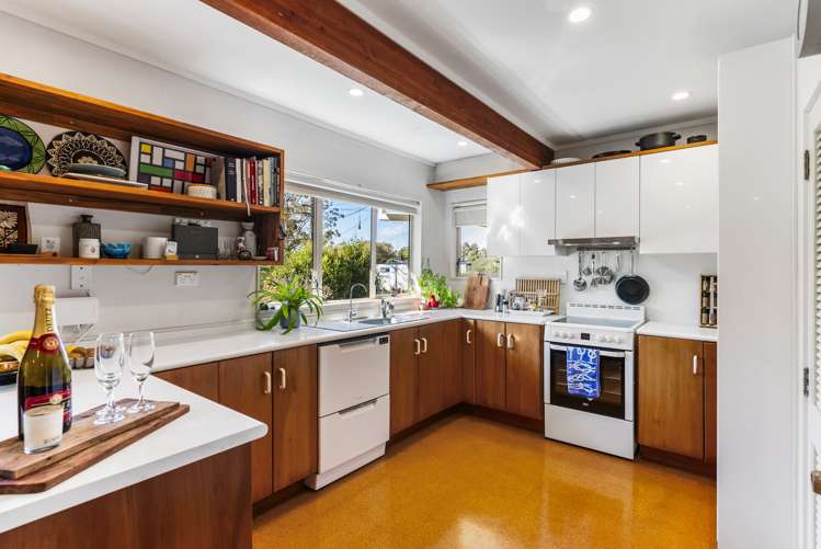 1/28 Cresta Avenue Beach Haven_6