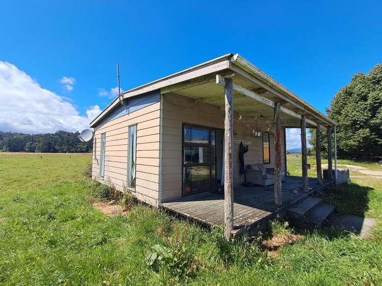 106 Granite Creek Road Karamea_9