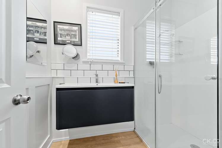 31 Birdwood Road Waterloo_10