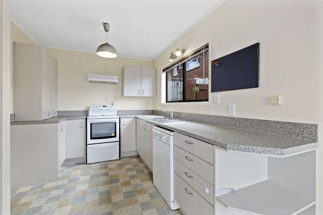 2/19 Marcel Place Glenfield_2