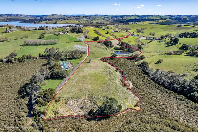 111 Petley Road Paparoa_8