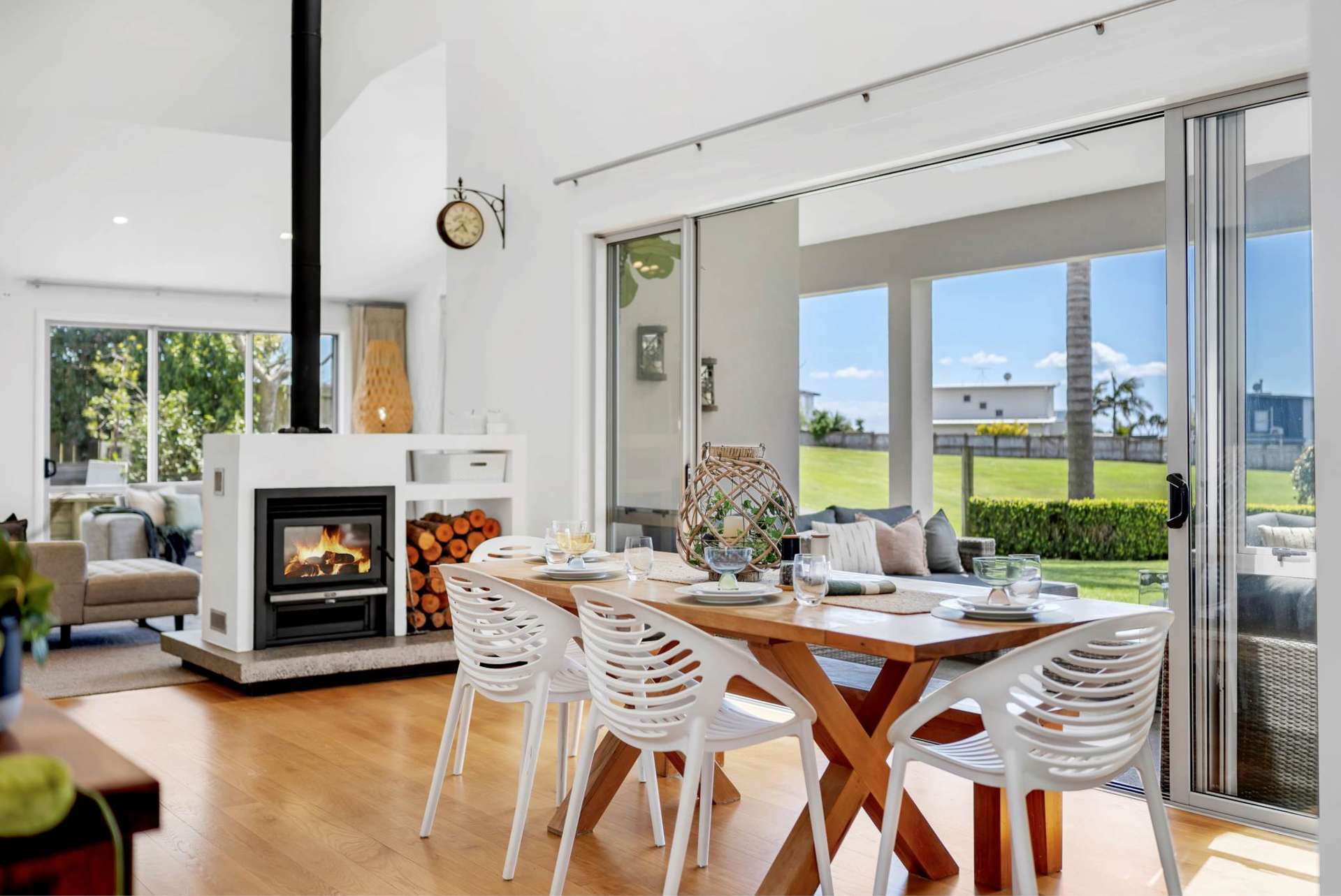 9 Intrepid Crescent Beachlands_0