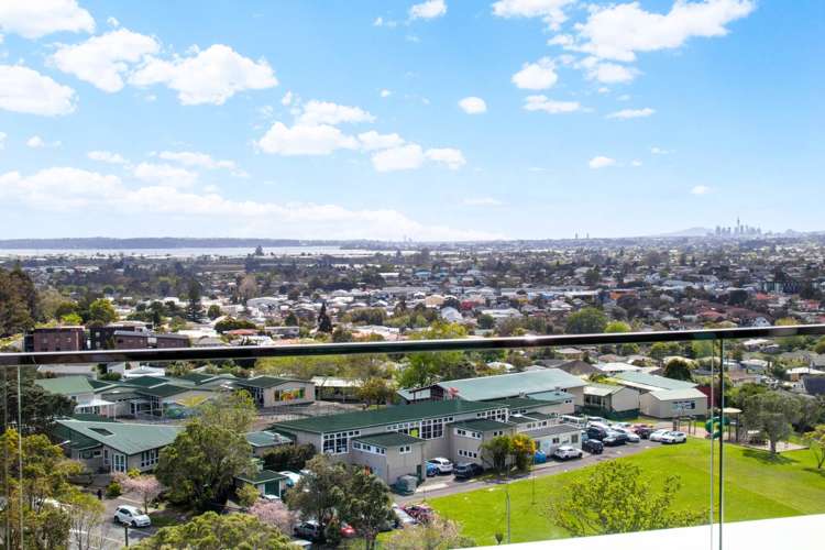 901/8 Waikumete Road Glen Eden_9