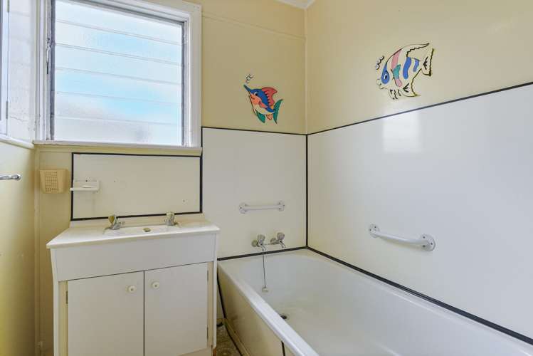 6 Oak Street Murupara_10