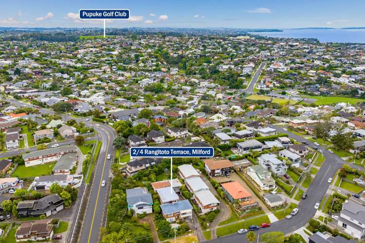 2/4 Rangitoto Terrace Milford_25