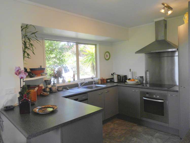 24 Totara Rise Maungaturoto_11