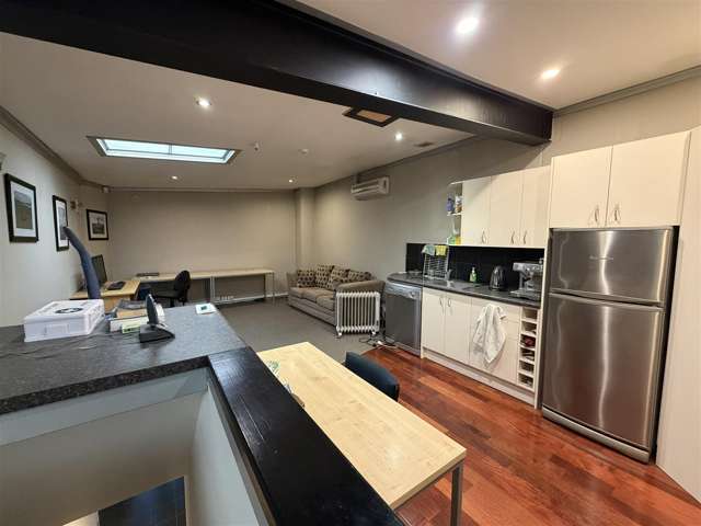 1/4 Timothy Place Wigram_4