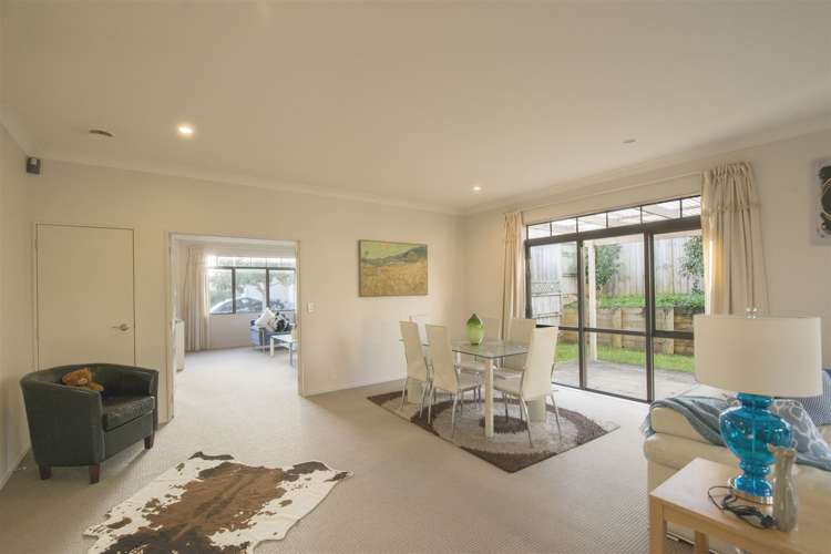 9 Tivoli Court Flat Bush_13