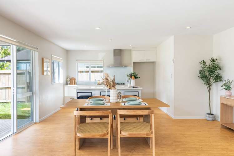 52 Pate Crescent Mangere_21
