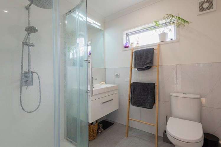 34 Pebble Beach Boulevard Kamo_9