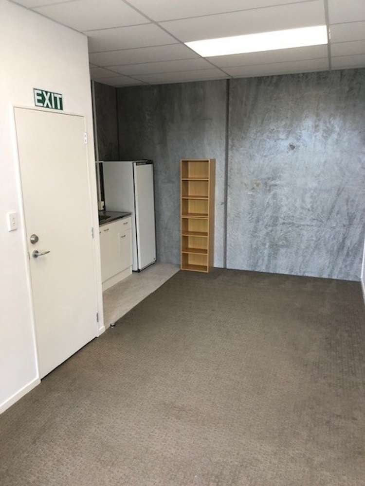 8/6 Loft Place Kumeu_7