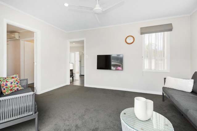 85 Bell Road Waiwhetu_3