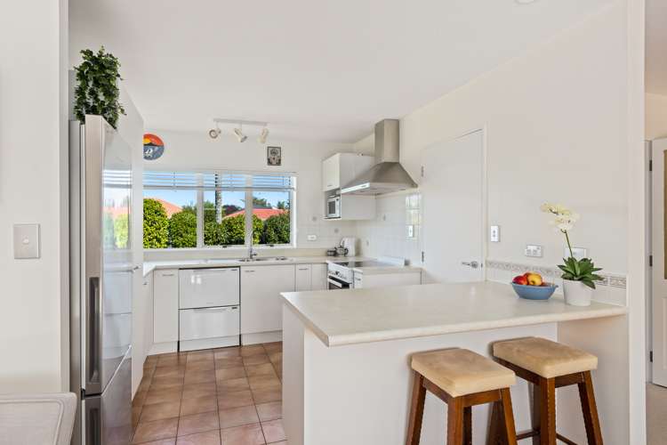 94 Lakeside Drive Orewa_7