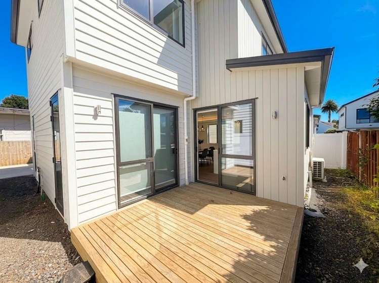 5C Hall Avenue Mangere_5