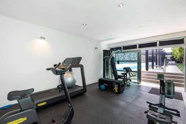 10/258 Hurstmere Road Takapuna_23