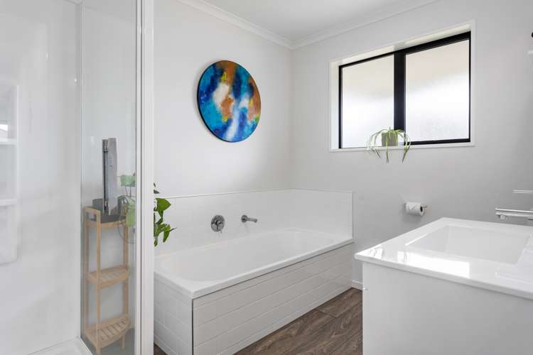 14 Tara Crescent Woodend_11