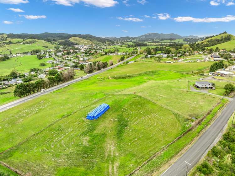 35 Boundary Road Hikurangi_16