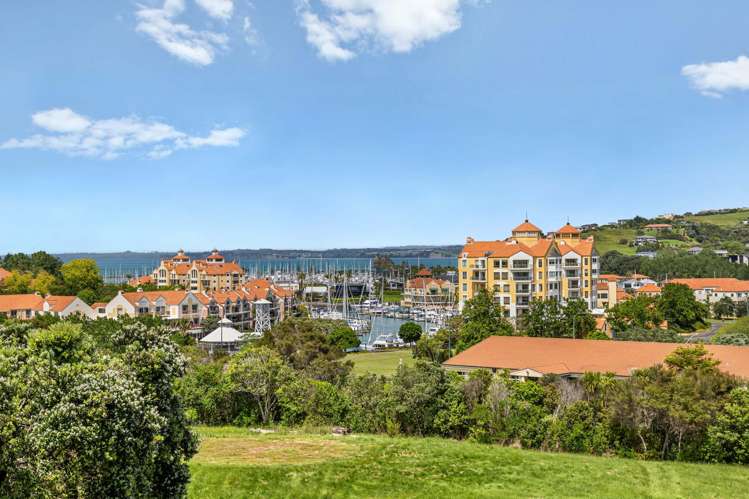 258 Alec Craig Way Gulf Harbour_9