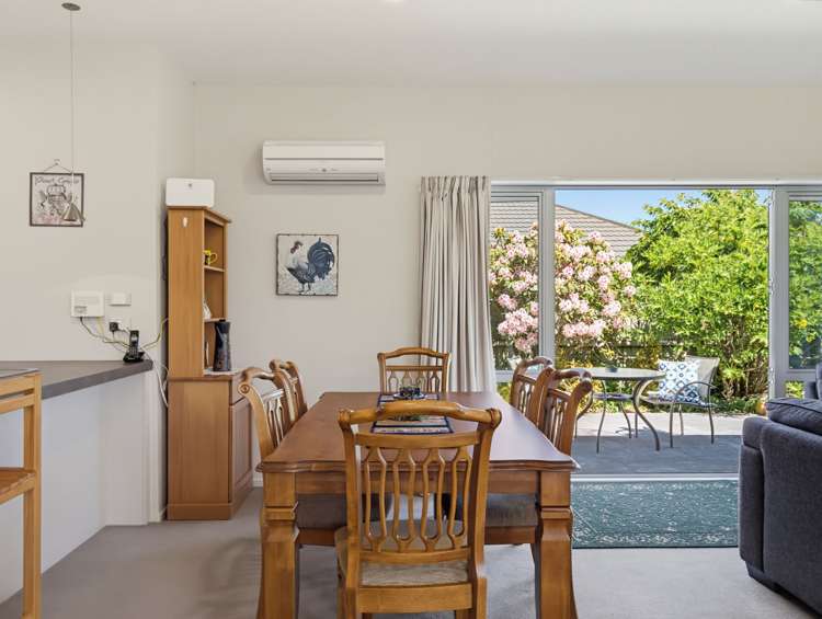 46 Heathridge Place Lincoln_14