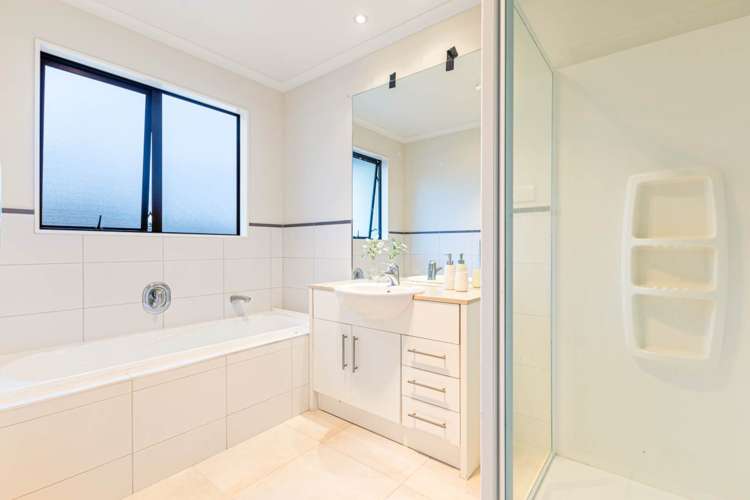 4 Seresin Crescent Flat Bush_15