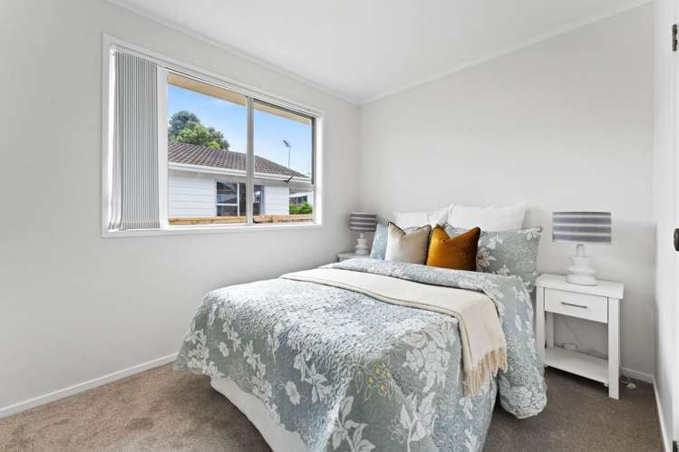 2/48 Archmillen Avenue Pakuranga Heights_19